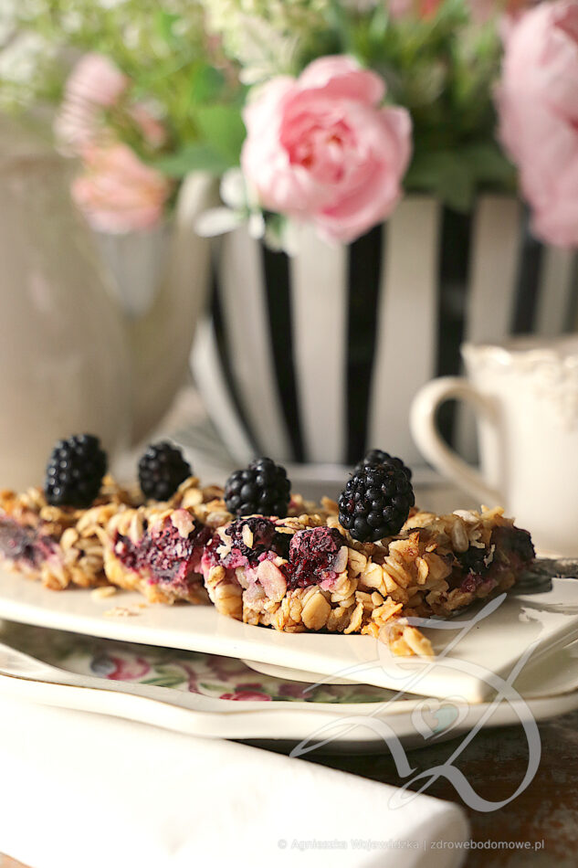 Ciasto Owsiane z Jeżynami