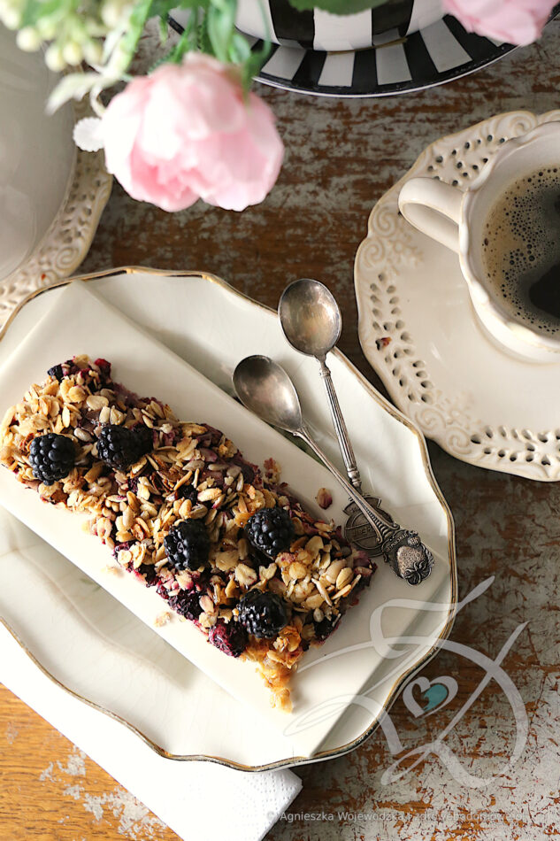 Ciasto Owsiane z Jeżynami