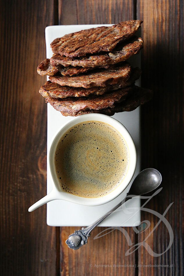 Chrupiące i Słodkie Placki Jaglane