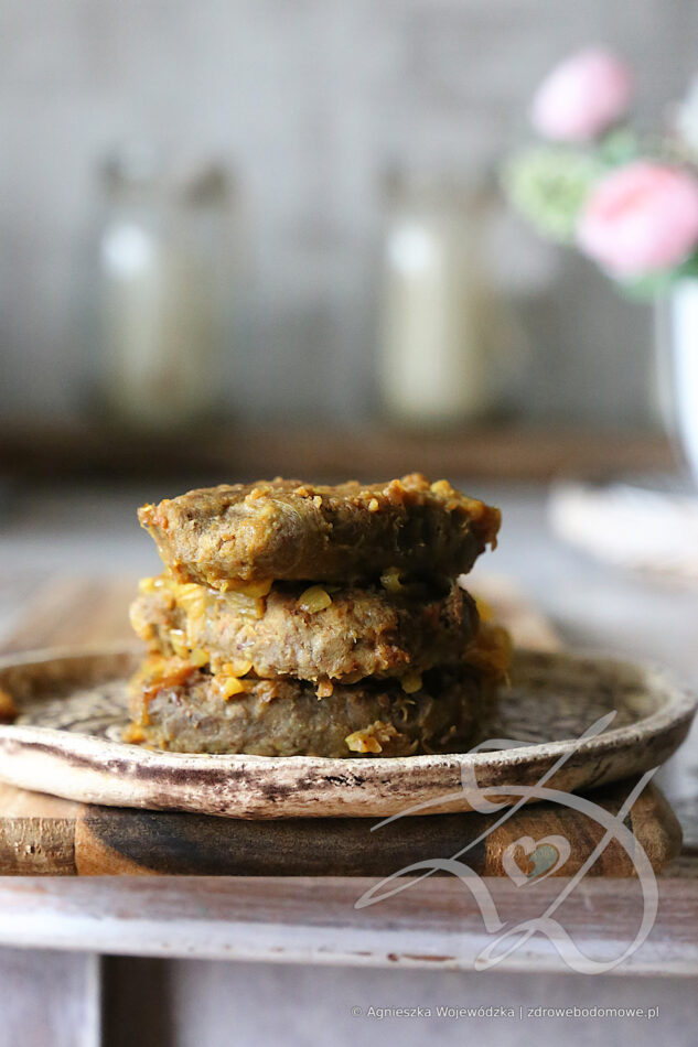 Rumiane Kotlety z Soczewicy Rumiane Kotlety z Soczewicy